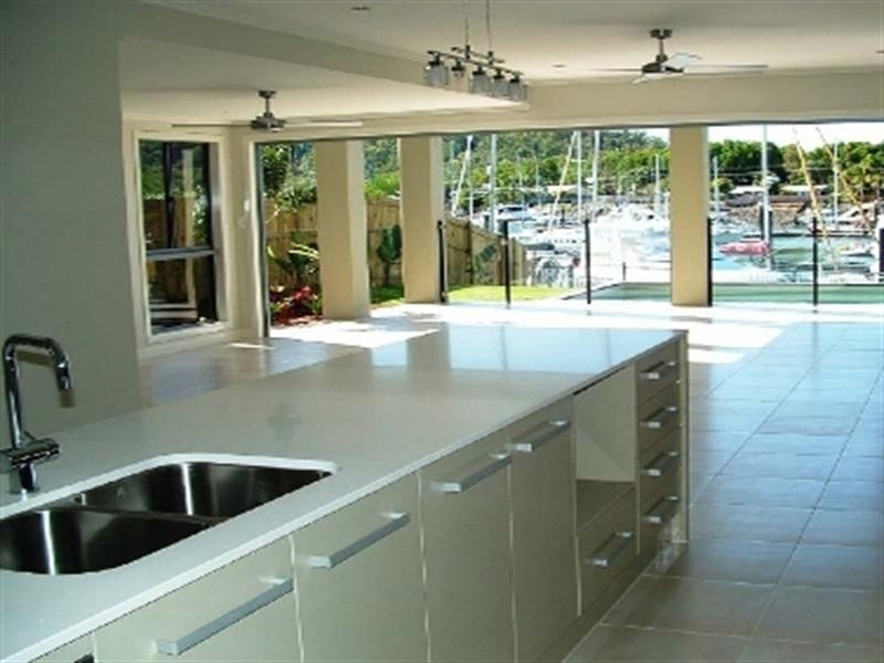 Trinity Park QLD 4879