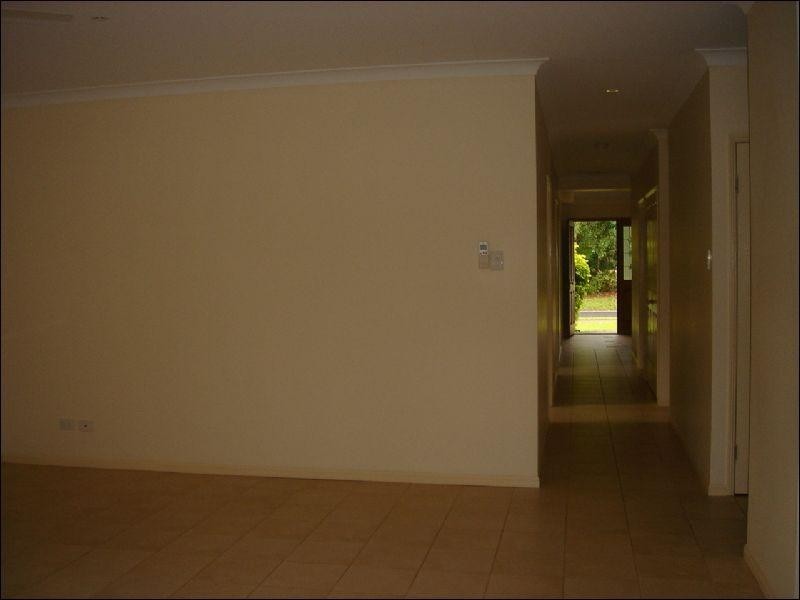 Kewarra Beach QLD 4879