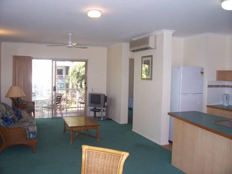 425/2 Keem Street, Trinity Beach QLD 4879