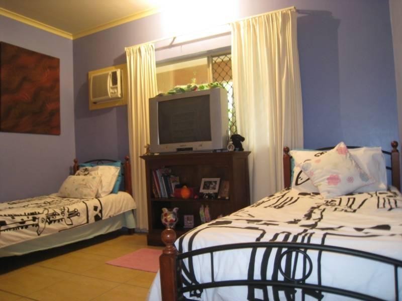 Machans Beach QLD 4878