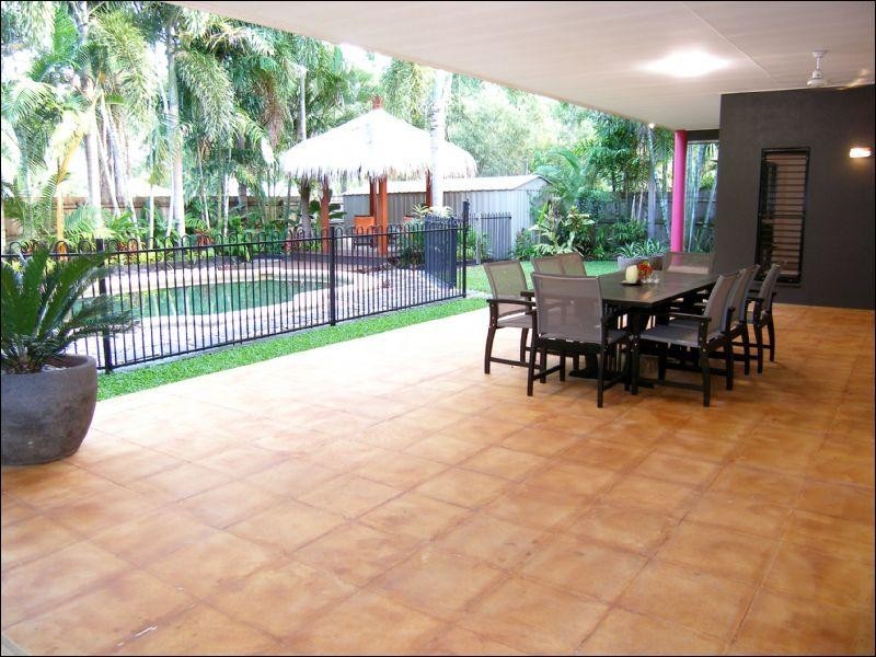 17 Bramble Street, Clifton Beach QLD 4879