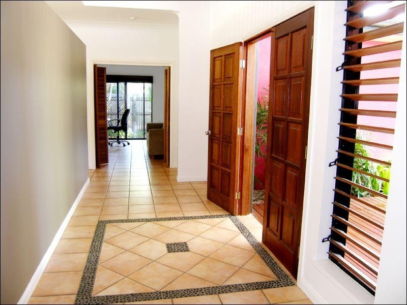 17 Bramble Street, Clifton Beach QLD 4879