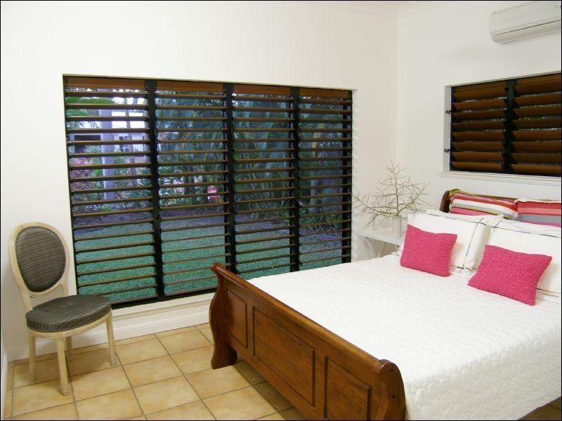 17 Bramble Street, Clifton Beach QLD 4879