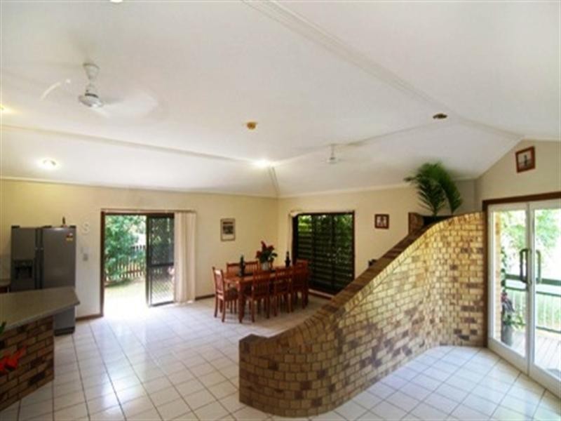 Trinity Beach QLD 4879