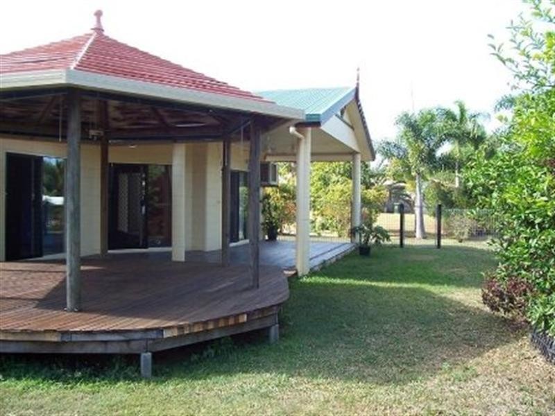 Redlynch QLD 4870