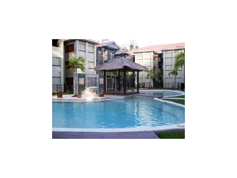 Clifton Beach QLD 4879