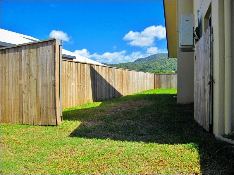 113 Roberts Drive, Trinity Beach QLD 4879