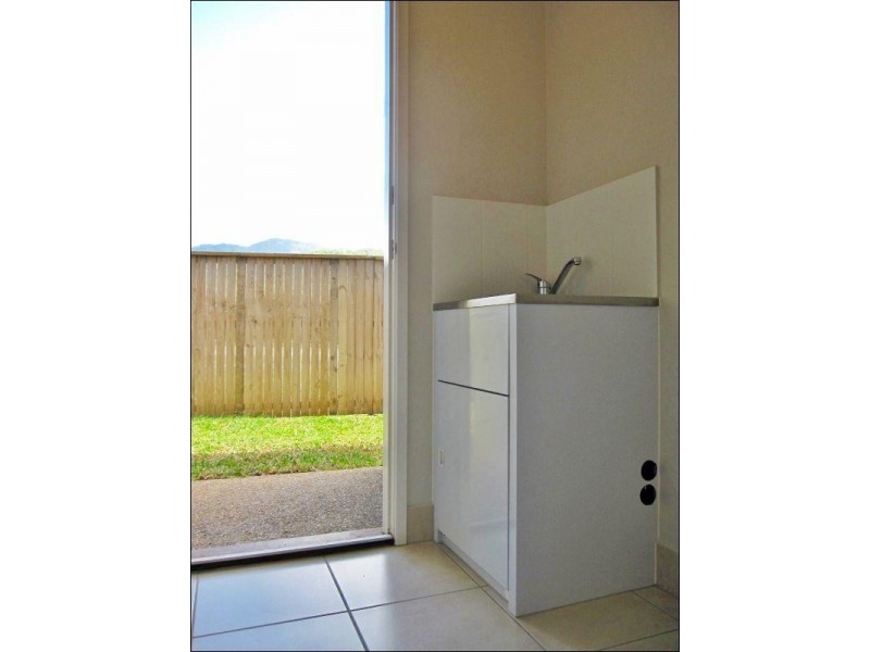 113 Roberts Drive, Trinity Beach QLD 4879