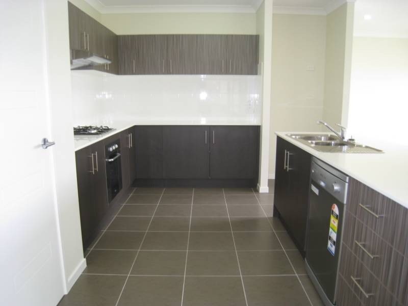 129 Roberts Drive, Trinity Beach QLD 4879