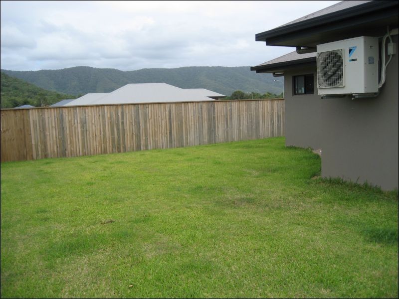 129 Roberts Drive, Trinity Beach QLD 4879