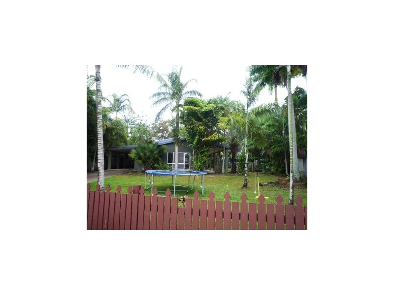 Kewarra Beach QLD 4879