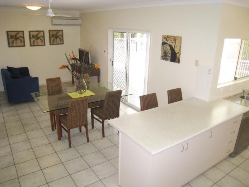 5 Koonya Close, Kewarra Beach QLD 4879