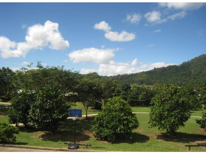 Redlynch QLD 4870