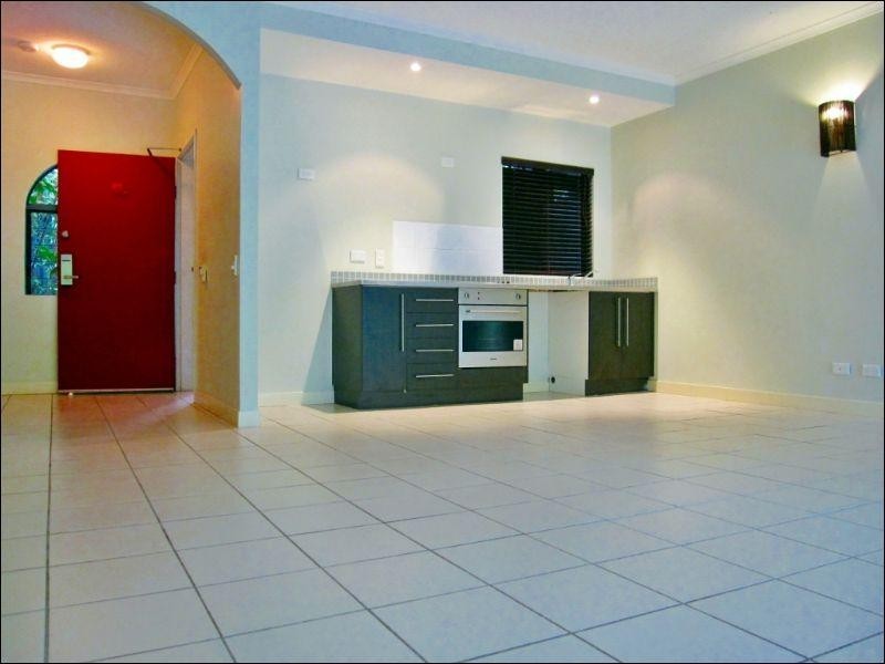 49/81-85 Cedar Road, Palm Cove QLD 4879