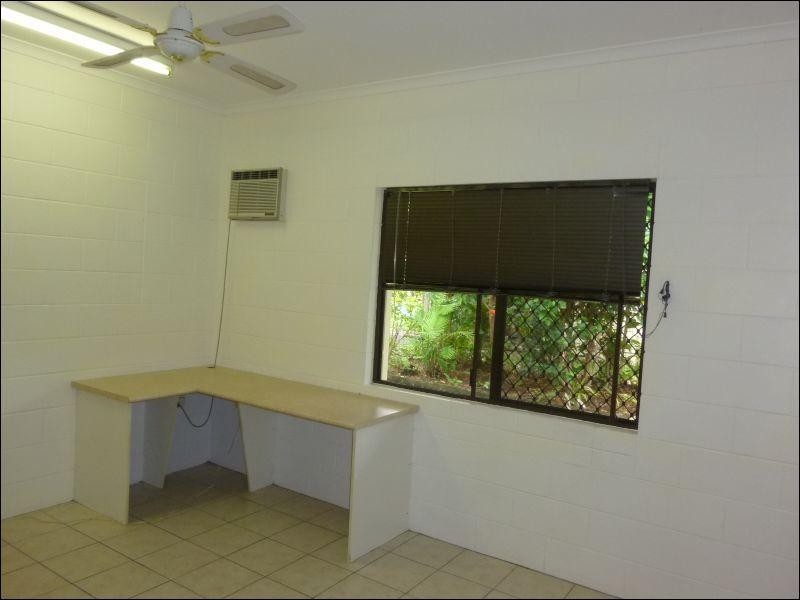 11 Bulolo Close, Trinity Beach QLD 4879