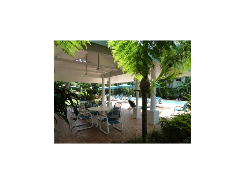 Clifton Beach QLD 4879