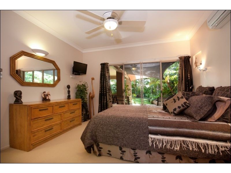 Trinity Beach QLD 4879