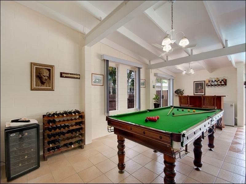 6 County Close, Smithfield QLD 4878
