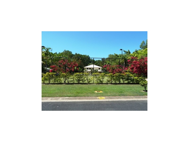 Kewarra Beach QLD 4879