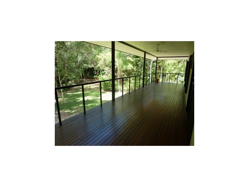 Kewarra Beach QLD 4879