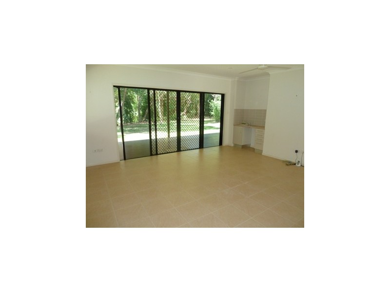 Kewarra Beach QLD 4879