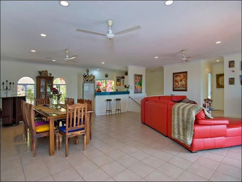 30/7 Tari Place, Trinity Beach QLD 4879