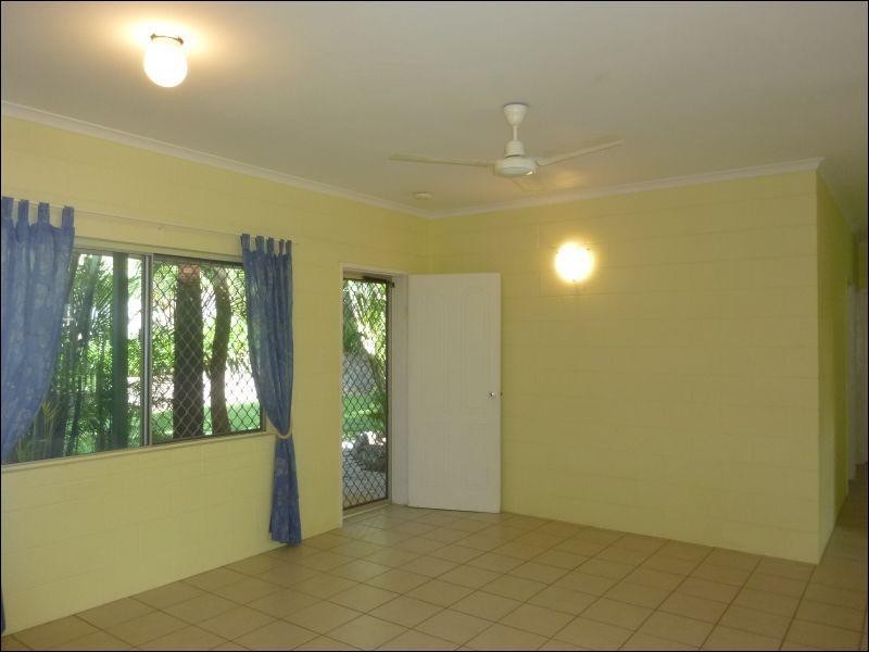 2/90 Cottesloe Drive, Kewarra Beach QLD 4879