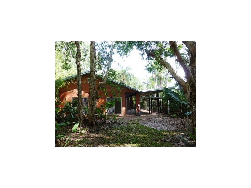 Clifton Beach QLD 4879