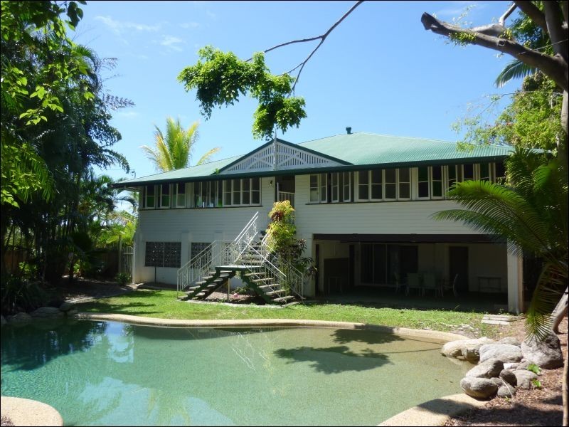 3 Mahab Street, Kewarra Beach QLD 4879