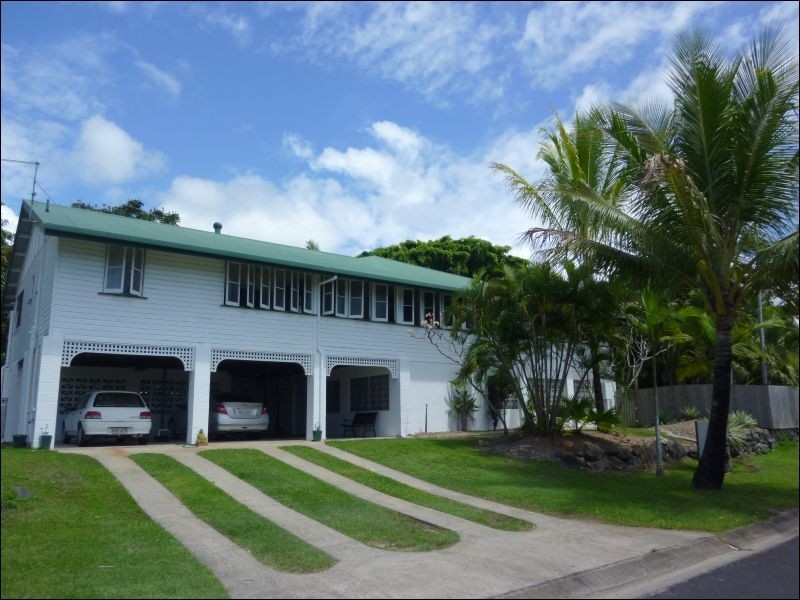 3 Mahab Street, Kewarra Beach QLD 4879