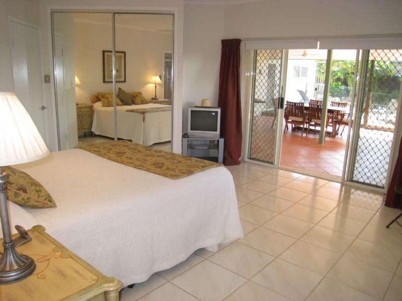 Clifton Beach QLD 4879