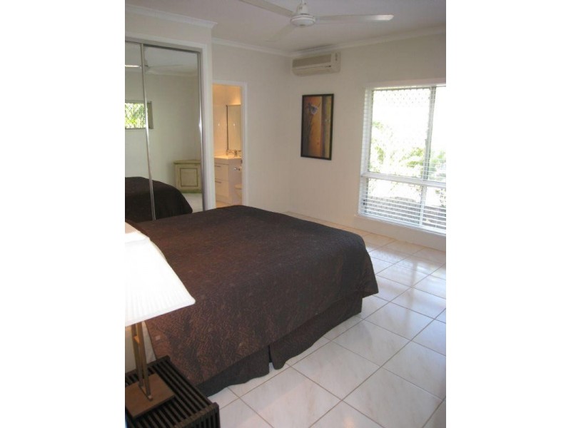 Clifton Beach QLD 4879