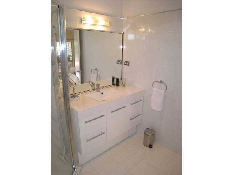 Clifton Beach QLD 4879