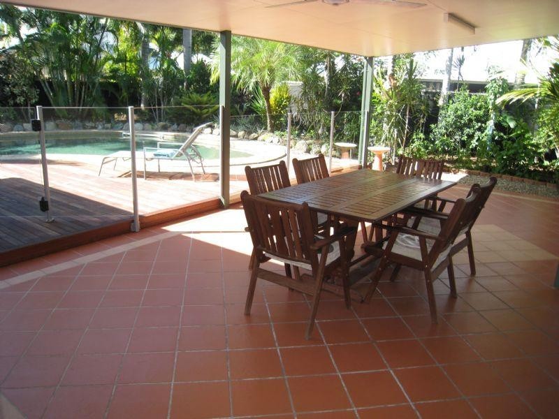 Clifton Beach QLD 4879