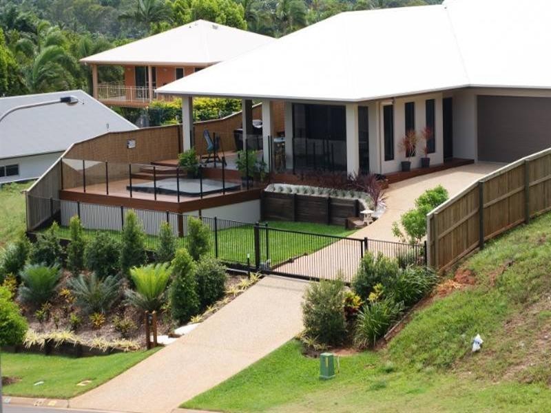 Trinity Beach QLD 4879