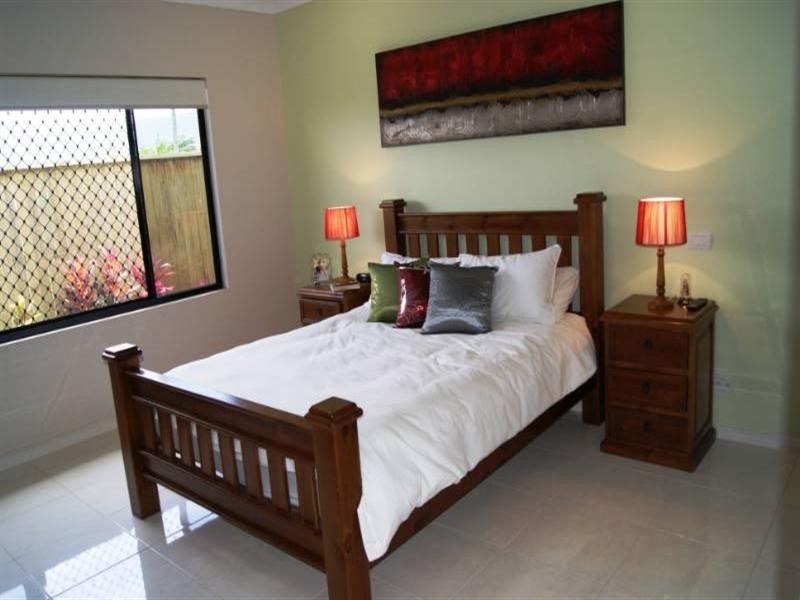 Trinity Beach QLD 4879