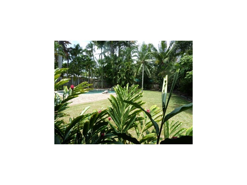 Kewarra Beach QLD 4879