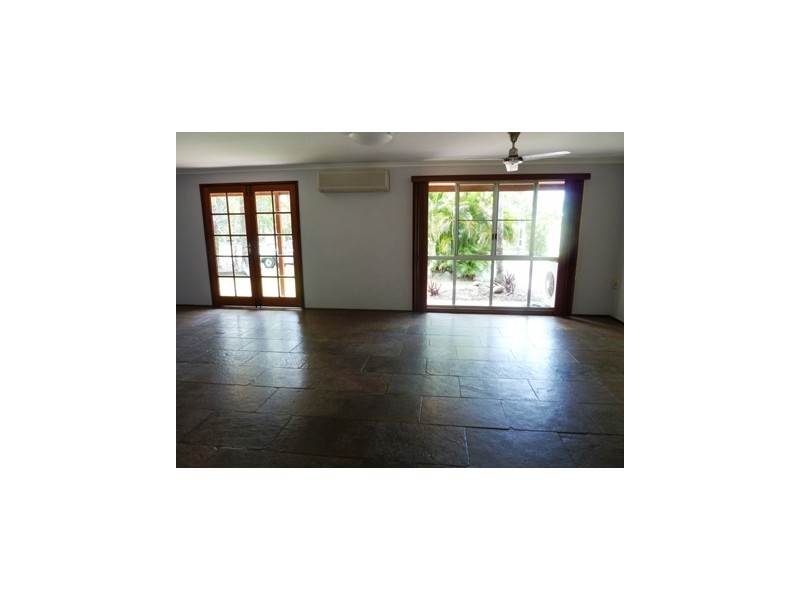 Kewarra Beach QLD 4879