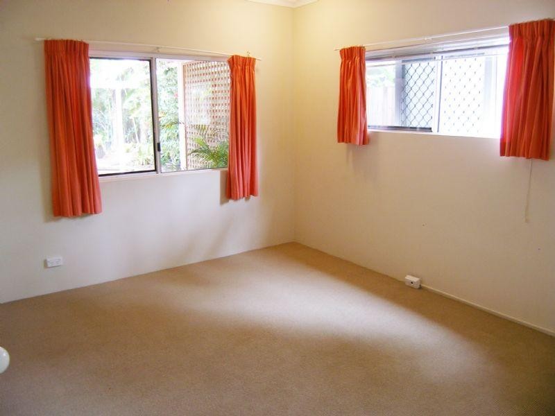 Clifton Beach QLD 4879