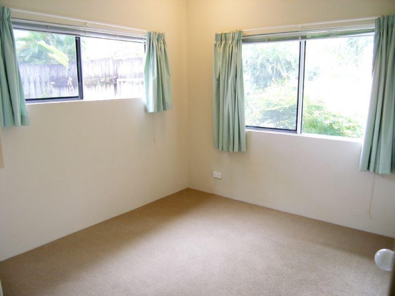 Clifton Beach QLD 4879