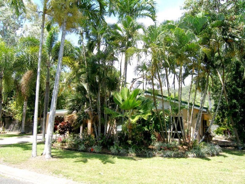 Clifton Beach QLD 4879