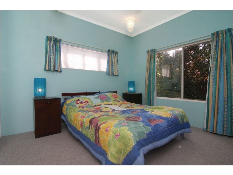 33 Pilosa Street, Redlynch QLD 4870