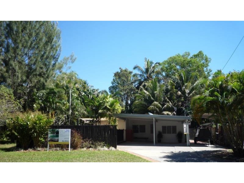 1 Caddy Street, Yorkeys Knob QLD 4878