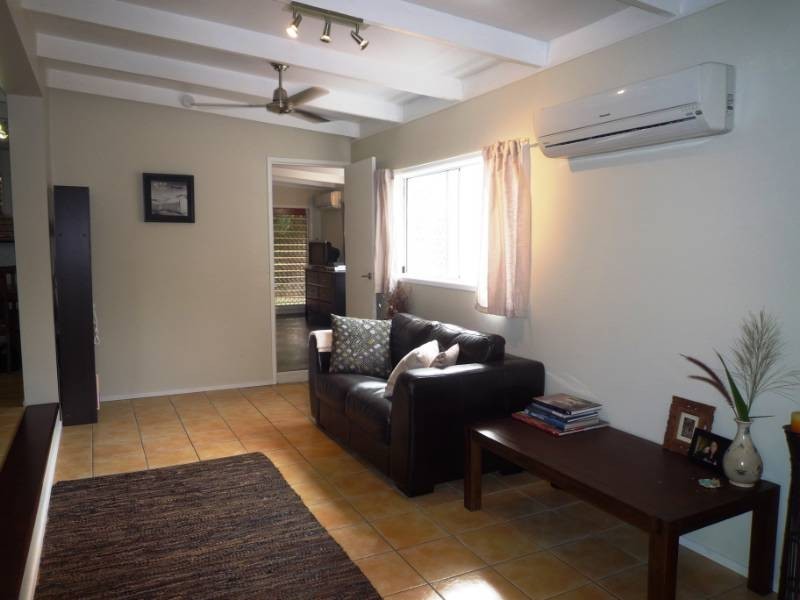 1 Caddy Street, Yorkeys Knob QLD 4878