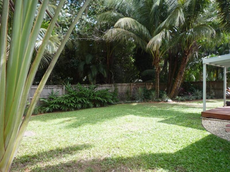 1 Caddy Street, Yorkeys Knob QLD 4878