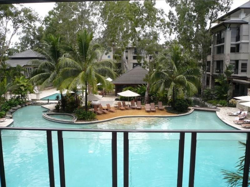 Palm Cove QLD 4879