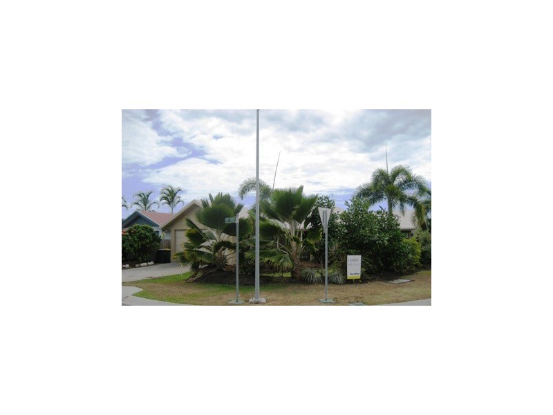 Kewarra Beach QLD 4879