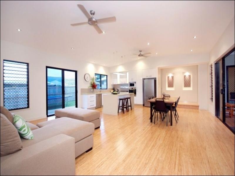 Trinity Beach QLD 4879