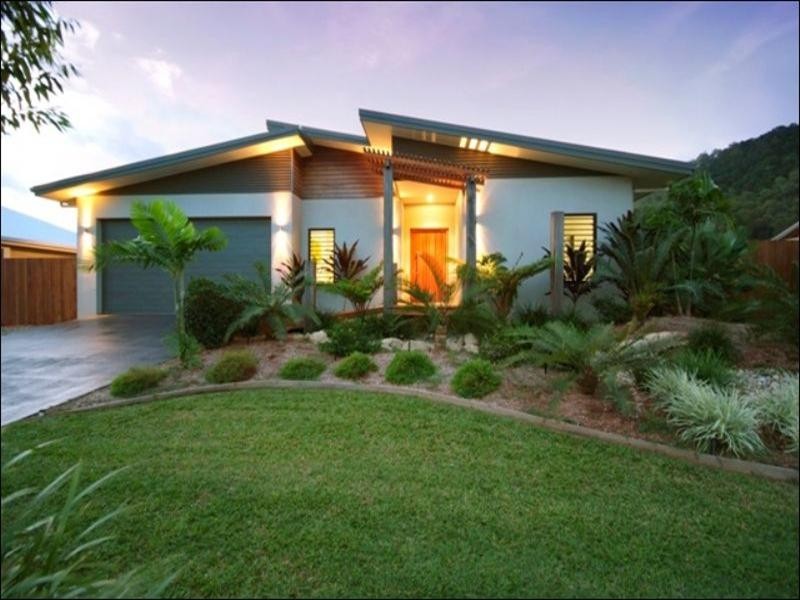 Trinity Beach QLD 4879