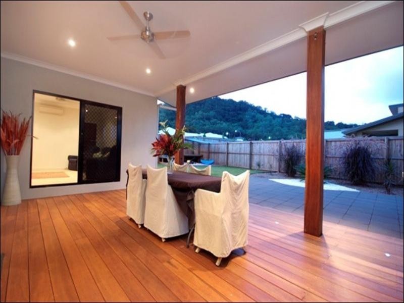 Trinity Beach QLD 4879